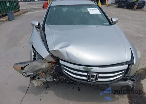 2012 Honda Accord 2.4 Lx из США, поврежденный, VIN 1HGCP2F31CA080768